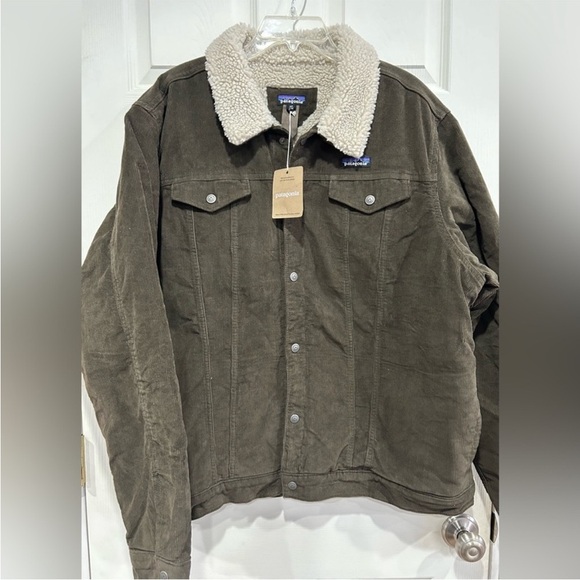 Patagonia Other - Patagonia Men's XL Pile Lined Trucker Jacket Dark Brown NWT Fleece Rancher
